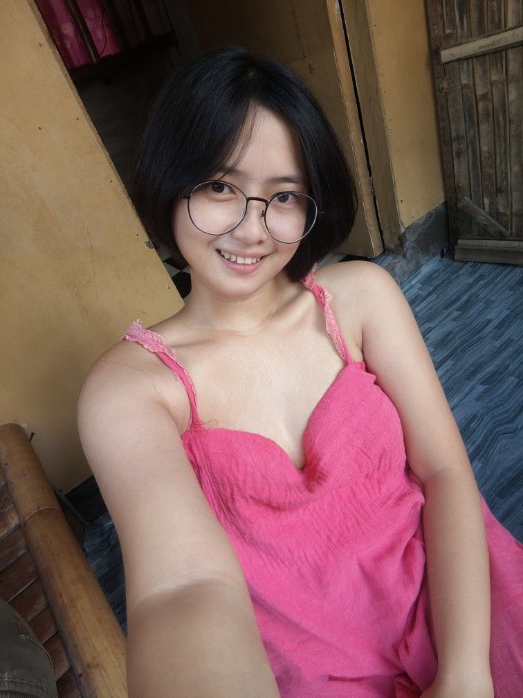 Remaja Indonesia Viral Malam Rahasia Di Balik Aurora Now Playing Highlights